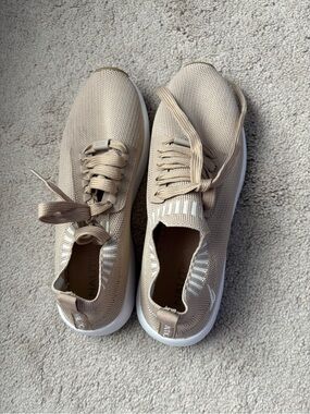 Women's Nautica Beige Cream Stretch Walking Casual Sneakers Lace Up Shoes US 9